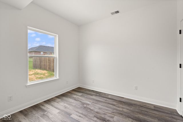6409 Sunset Loop, Charlestown, IN 47111