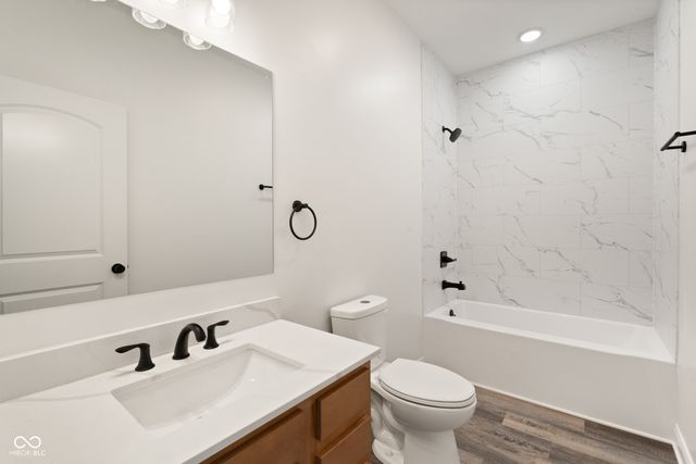 6409 Sunset Loop, Charlestown, IN 47111