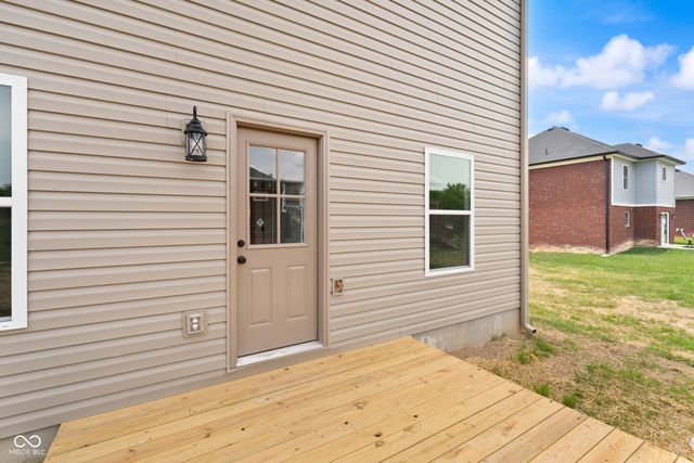 6409 Sunset Loop, Charlestown, IN 47111