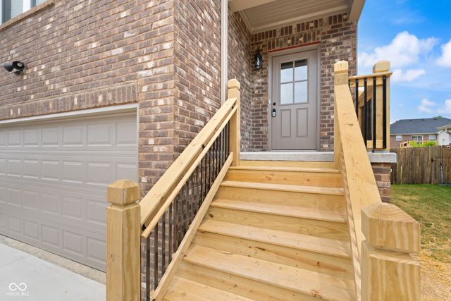6409 Sunset Loop, Charlestown, IN 47111