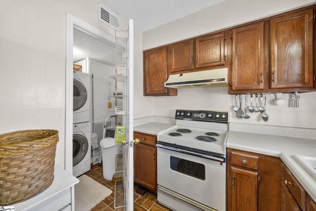 710 Hunts Bridge Road, Greenville, SC 29617