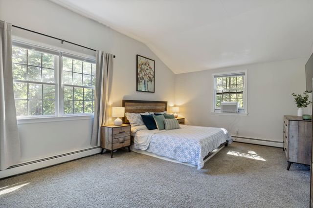 8 Dandiview Acres, Seabrook, NH 03874