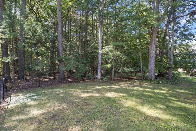 8 Dandiview Acres, Seabrook, NH 03874
