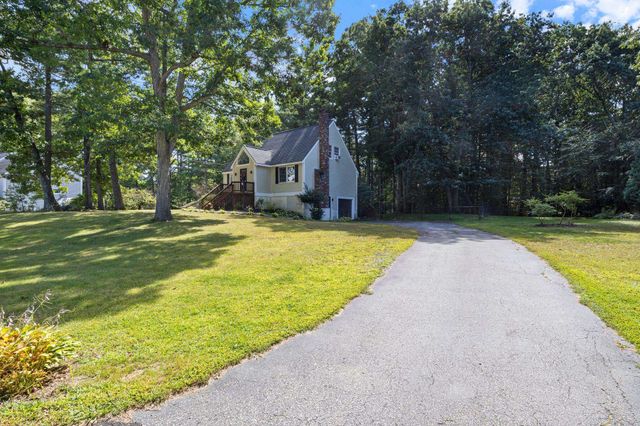 8 Dandiview Acres, Seabrook, NH 03874