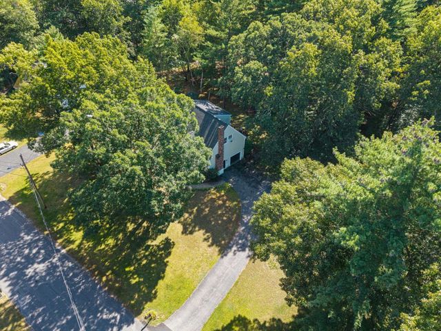 8 Dandiview Acres, Seabrook, NH 03874