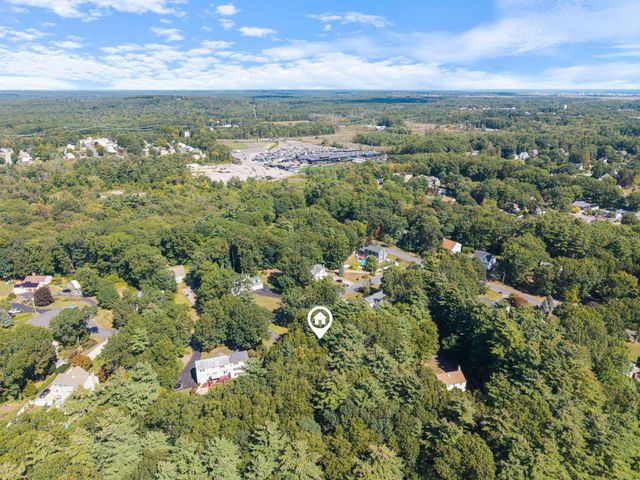 8 Dandiview Acres, Seabrook, NH 03874