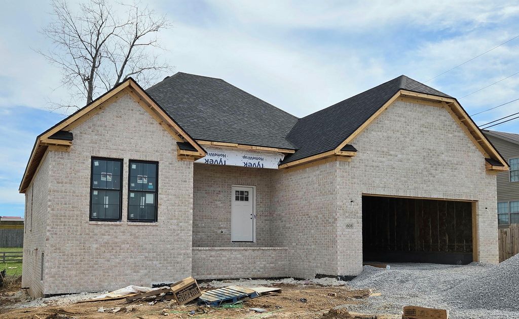 608 Cripple Creek Circle, Nicholasville, KY 40356