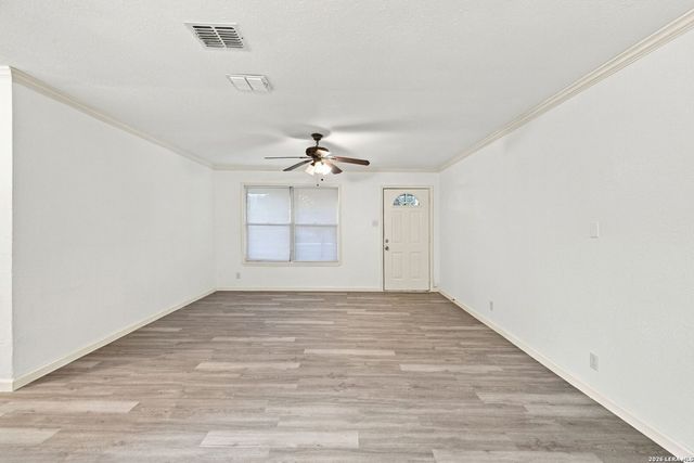 103 CHADWICK DR, San Antonio, TX 78227