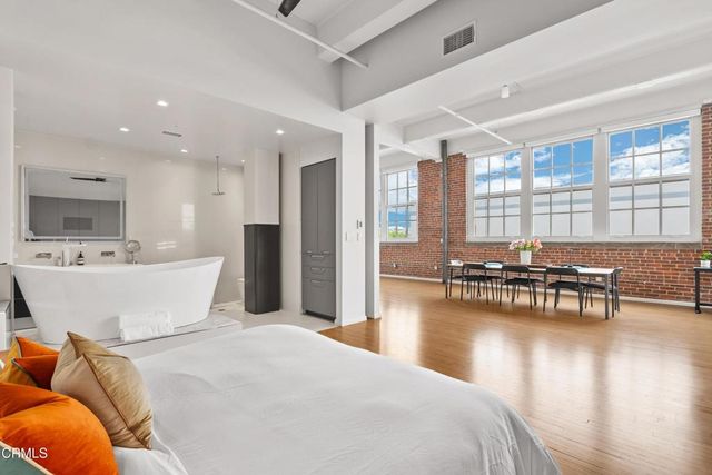 1850 Industrial Street 211, Los Angeles, CA 90021