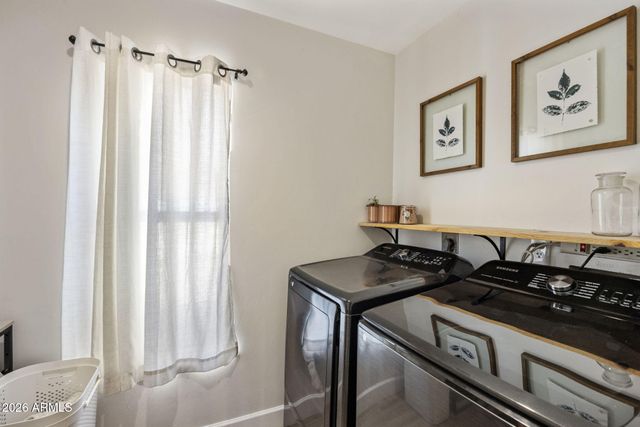 727 E Kings Avenue, Phoenix, AZ 85022