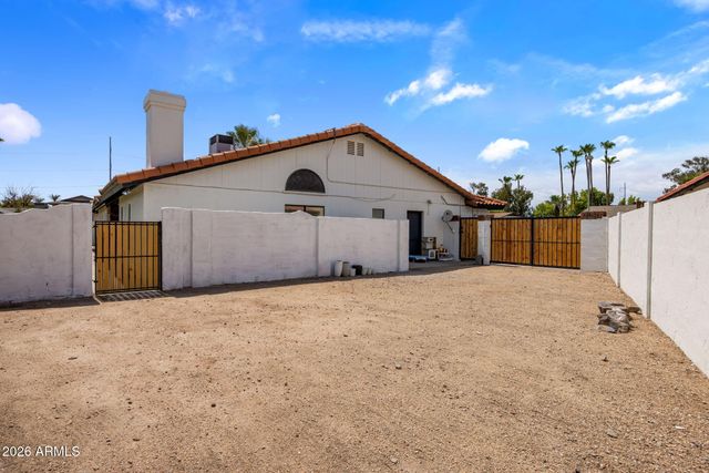 727 E Kings Avenue, Phoenix, AZ 85022