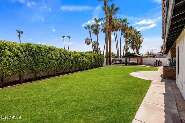 727 E Kings Avenue, Phoenix, AZ 85022