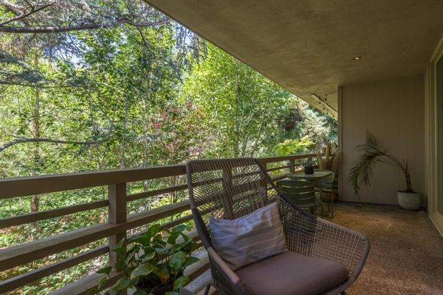 1100 Sharon Park Drive 13, Menlo Park, CA 94025