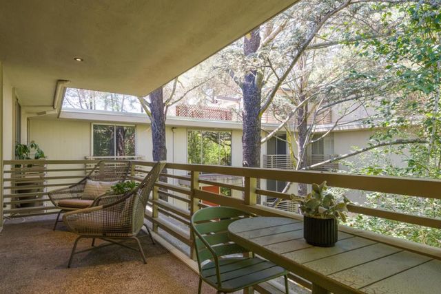 1100 Sharon Park Drive 13, Menlo Park, CA 94025