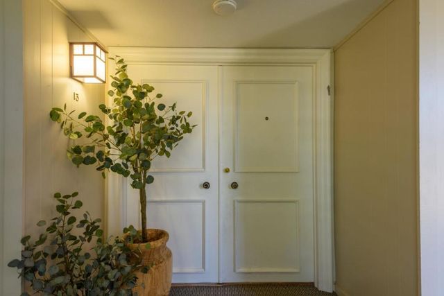 1100 Sharon Park Drive 13, Menlo Park, CA 94025