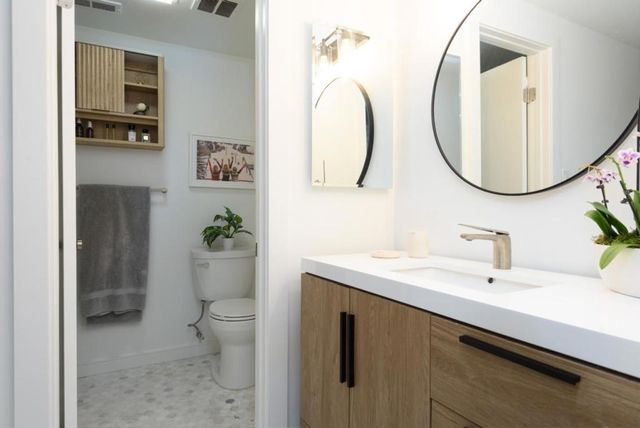 1100 Sharon Park Drive 13, Menlo Park, CA 94025