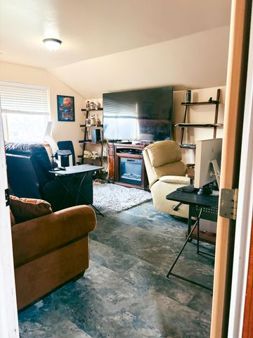 1017 Havenwood Drive, Eagle Point, OR 97524