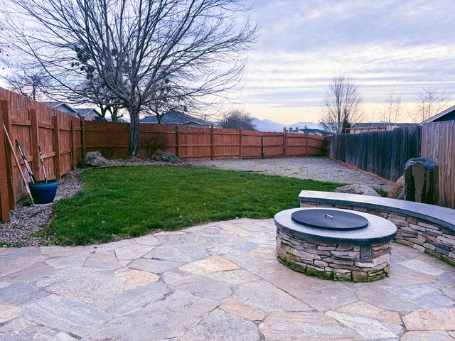 1017 Havenwood Drive, Eagle Point, OR 97524