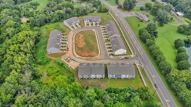 2118 Willow Glen Drive, Graham, NC 27253