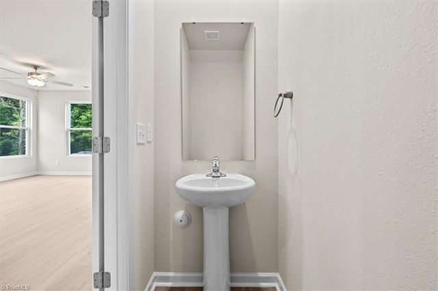 2118 Willow Glen Drive, Graham, NC 27253