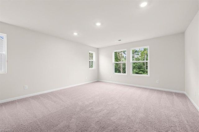 2118 Willow Glen Drive, Graham, NC 27253