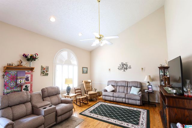 1307 CAMBRIDGE PLACE, Anniston, AL 36207