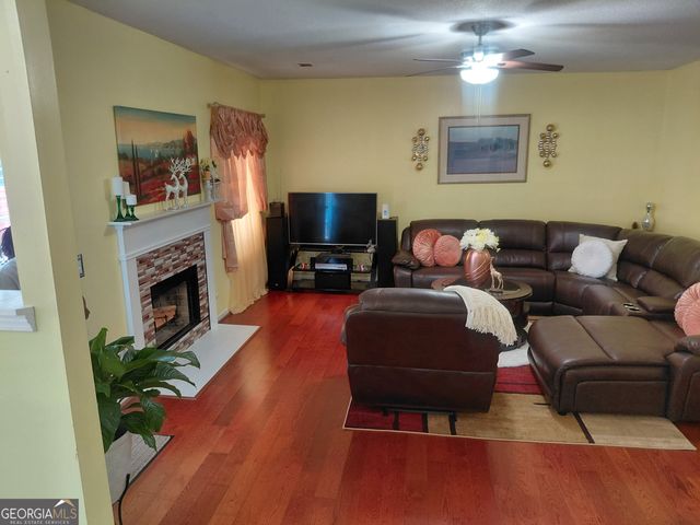 1786 Springwater Way, Lithonia, GA 30058