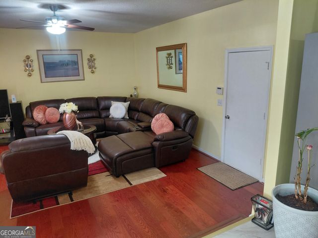 1786 Springwater Way, Lithonia, GA 30058