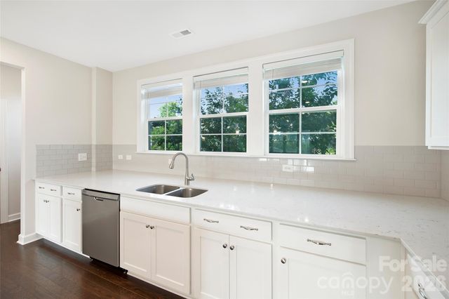 11507 Red Rust Lane, Charlotte, NC 28277