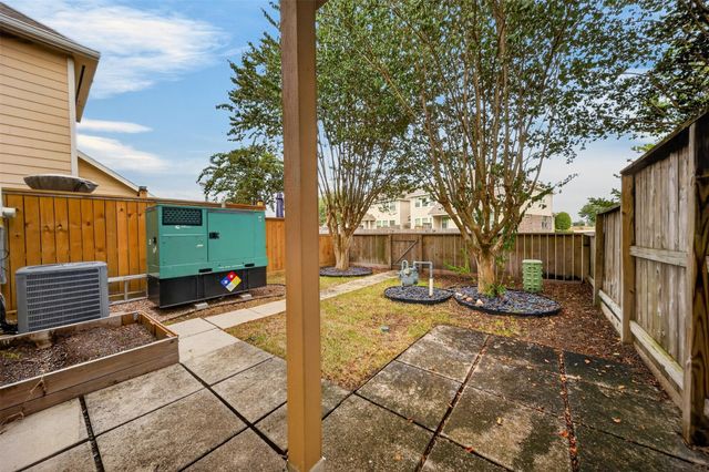 10510 Day Trail Lane, Spring, TX 77379