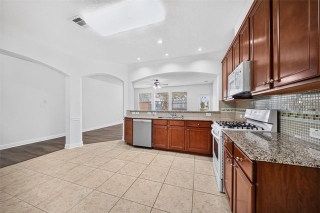10510 Day Trail Lane, Spring, TX 77379