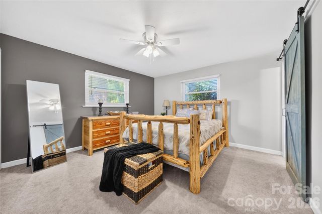 1771 24th Avenue Court NE, Hickory, NC 28601