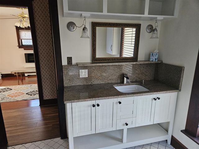 1210 Guernsey Court, Saint Joseph, MI 49085