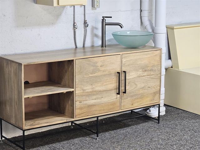 1210 Guernsey Court, Saint Joseph, MI 49085