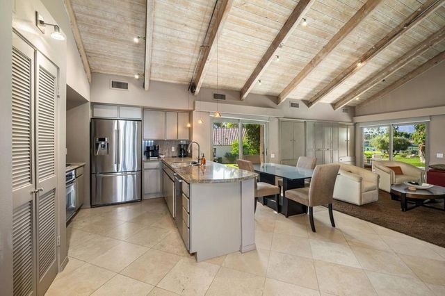 330 Forest Hills Drive, Rancho Mirage, CA 92270