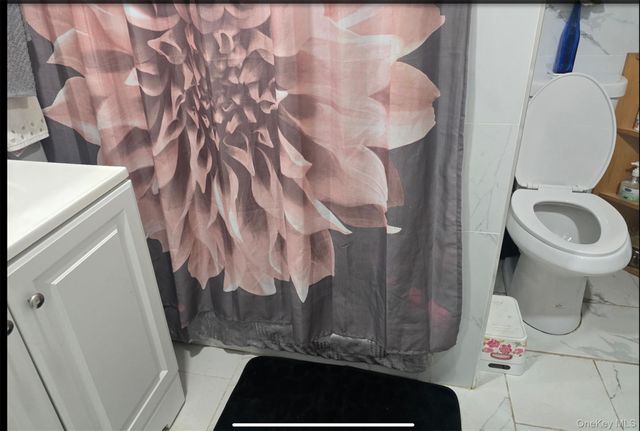 5 Campion Street, Brentwood, NY 11717