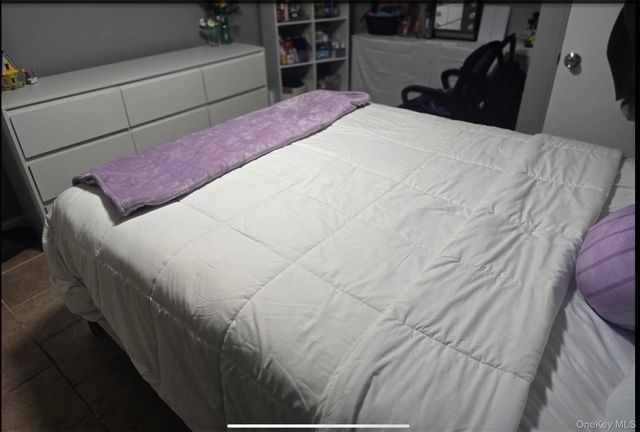 5 Campion Street, Brentwood, NY 11717