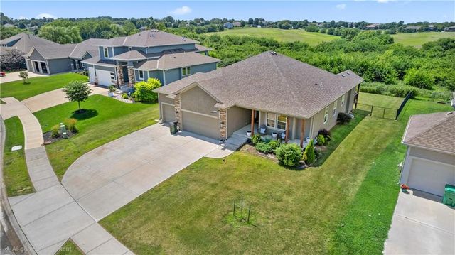4904 N 126th Street, Kansas City, KS 66109