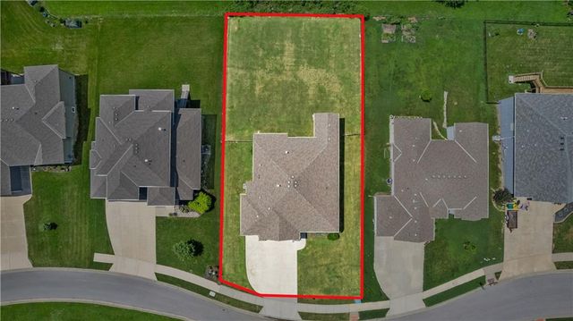 4904 N 126th Street, Kansas City, KS 66109