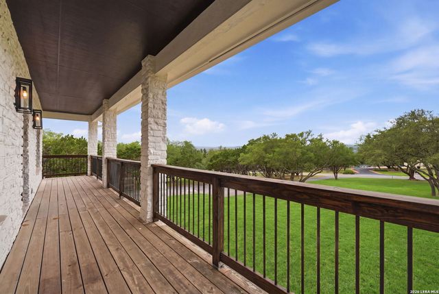 150 LAKE VIEW DR, Boerne, TX 78006