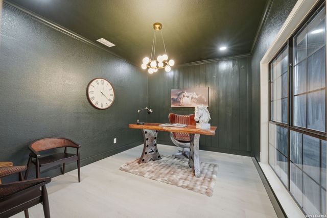 150 LAKE VIEW DR, Boerne, TX 78006