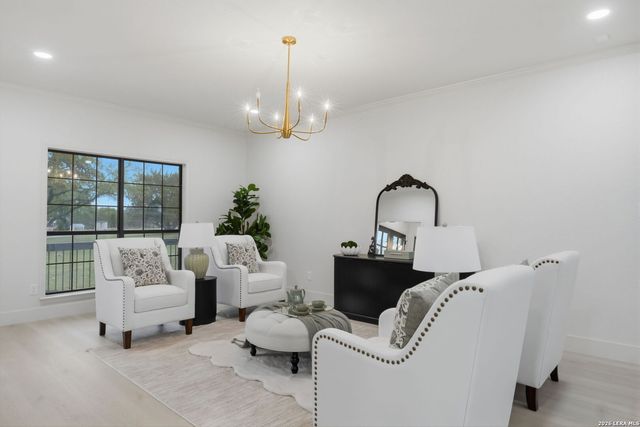 150 LAKE VIEW DR, Boerne, TX 78006