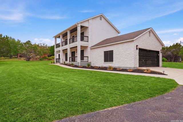 150 LAKE VIEW DR, Boerne, TX 78006