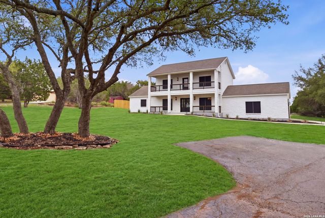150 LAKE VIEW DR, Boerne, TX 78006