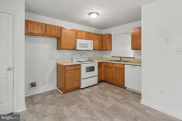 7 KINA CT, Elkton, MD 21921