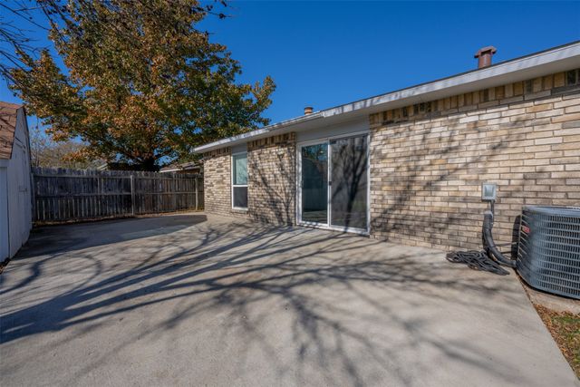 1117 Llano Trail, Grand Prairie, TX 75052