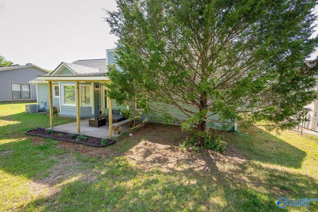 109 Bridgestone Drive NE, Huntsville, AL 35811