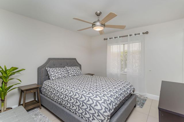 7572 Silver Woods Court, Boca Raton, FL 33433