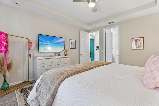 9001 SUNSHINE RIDGE LOOP, Kissimmee, FL 34747