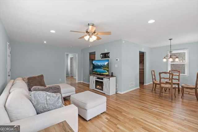 395 Heard Road, Canton, GA 30114